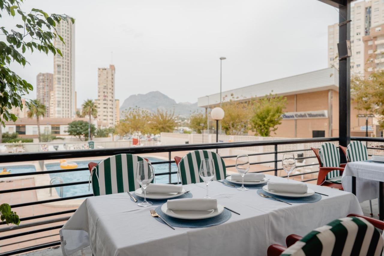 Luxmar Apartaments Benidorm Bagian luar foto