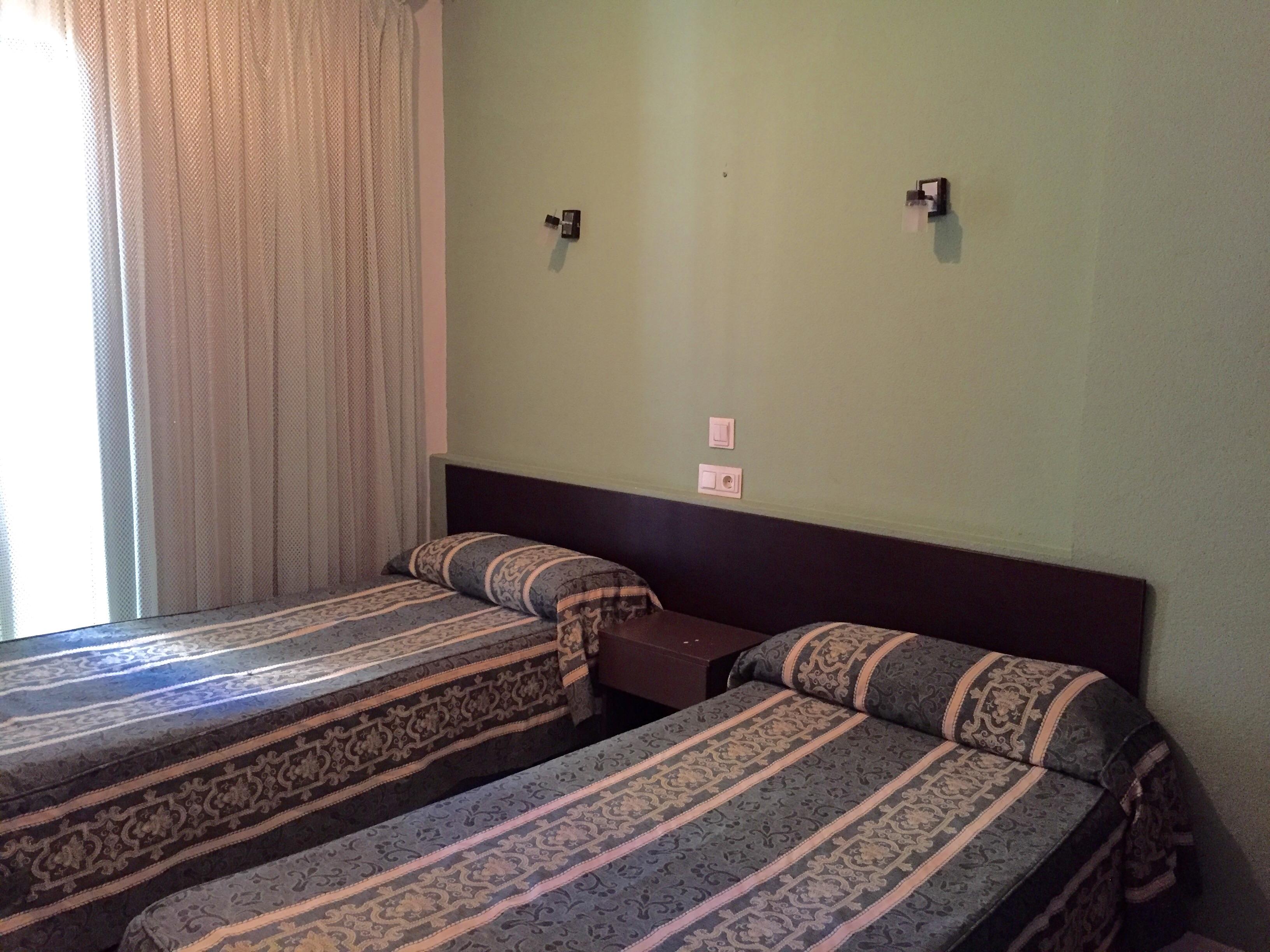 Luxmar Apartaments Benidorm Bagian luar foto