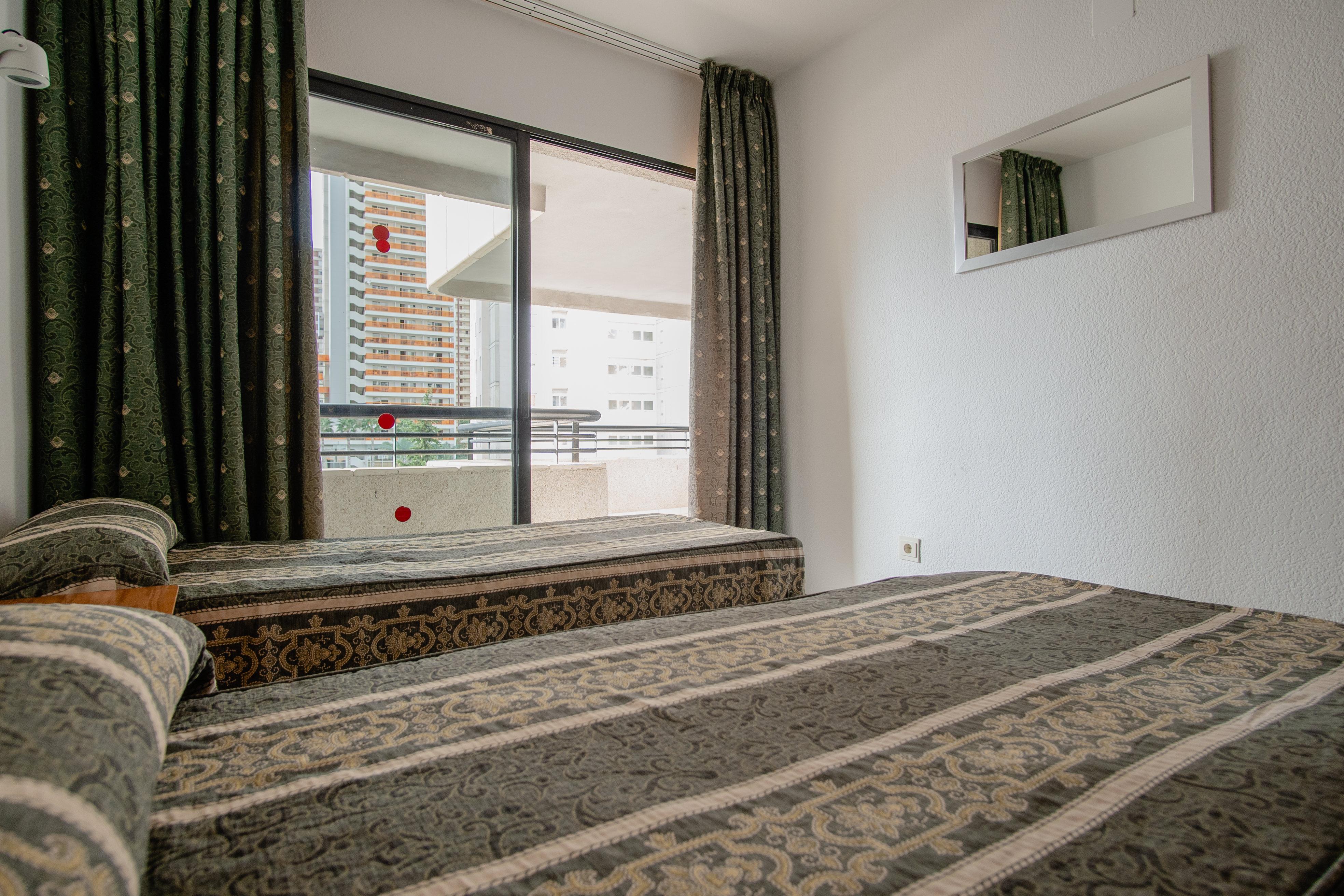 Luxmar Apartaments Benidorm Bagian luar foto