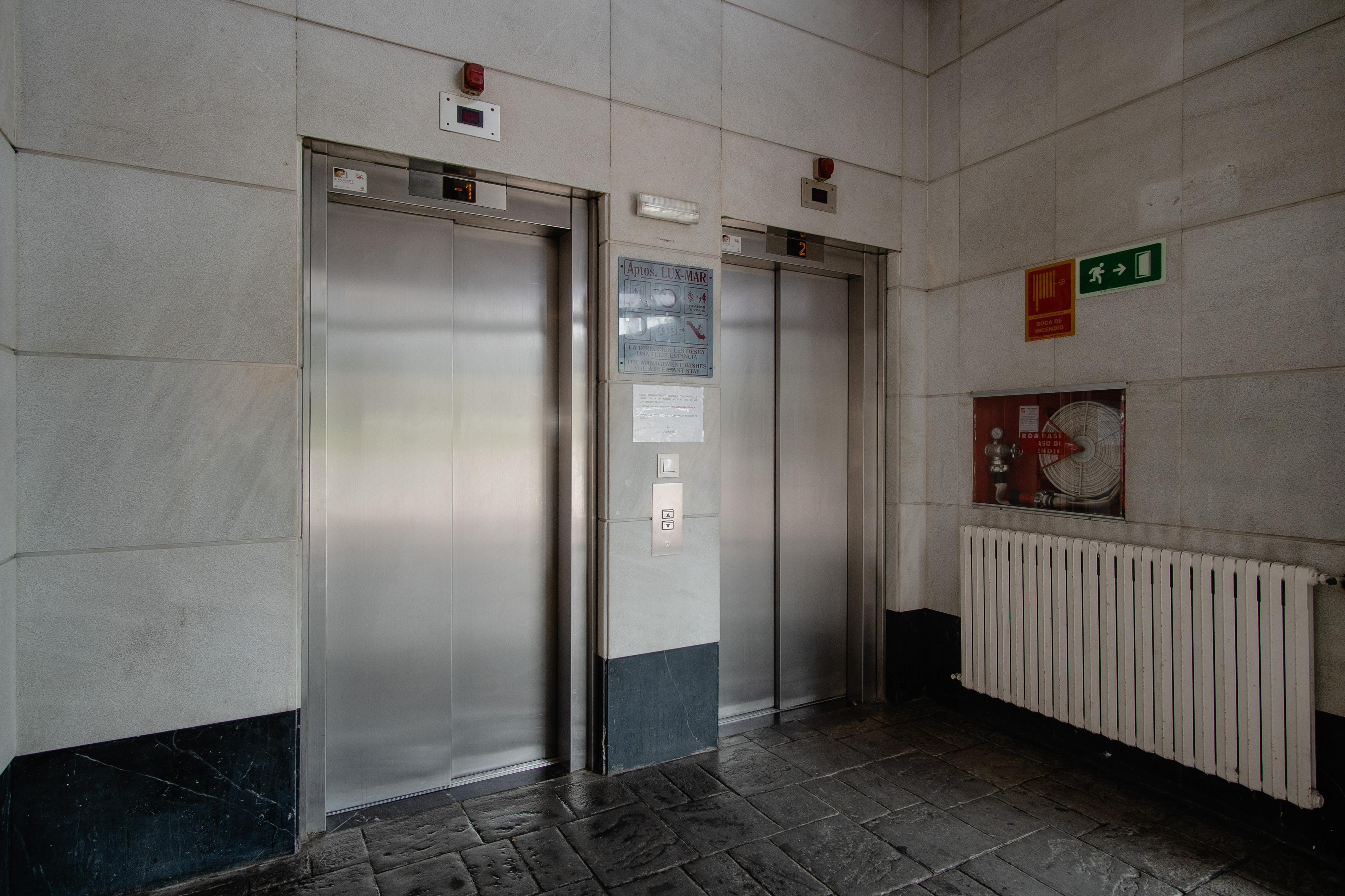 Luxmar Apartaments Benidorm Bagian luar foto