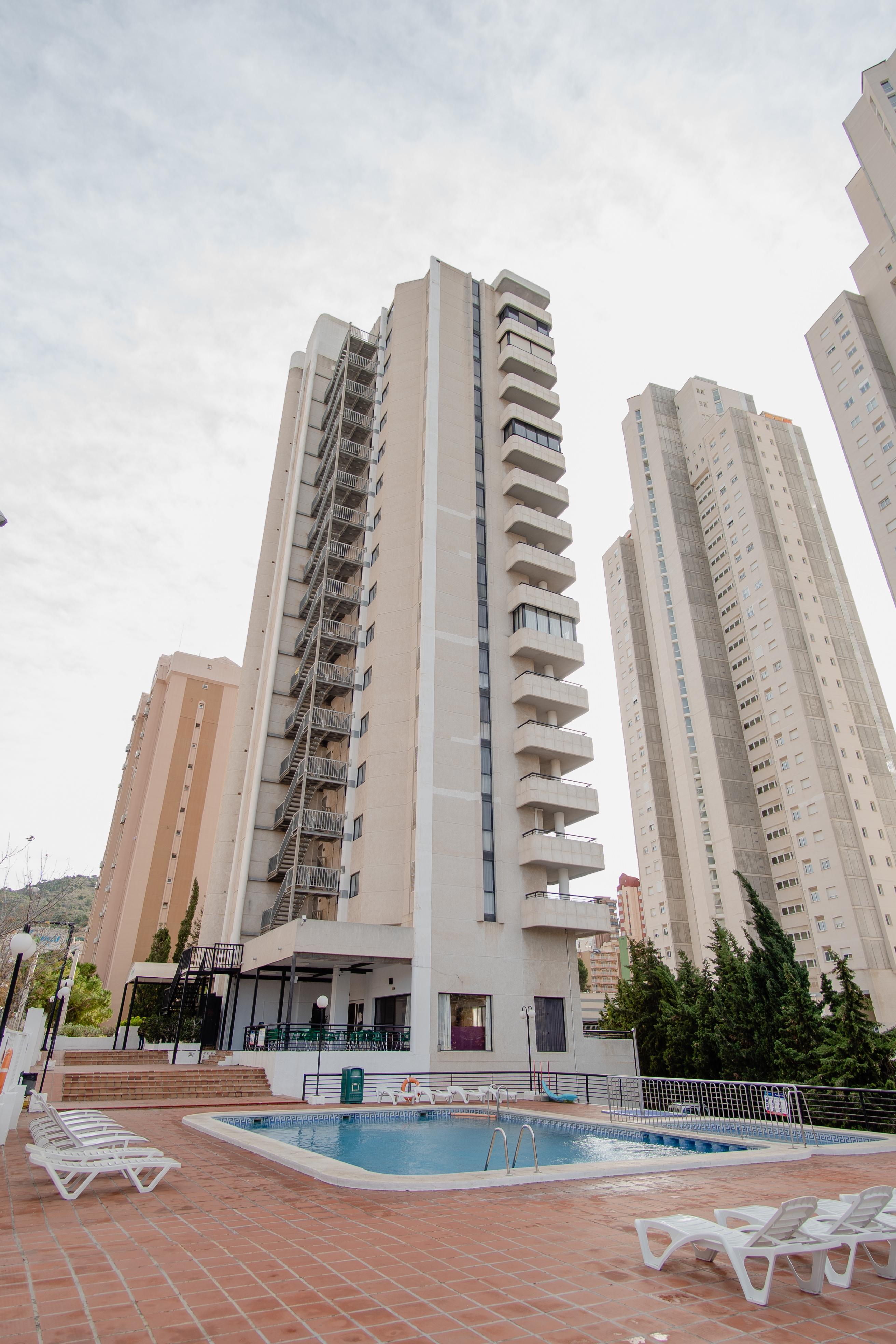 Luxmar Apartaments Benidorm Bagian luar foto
