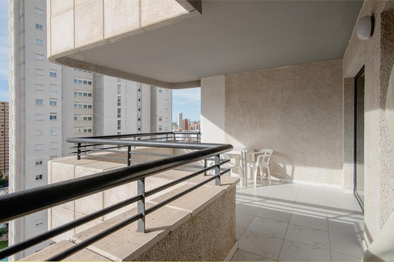 Luxmar Apartaments Benidorm Bagian luar foto